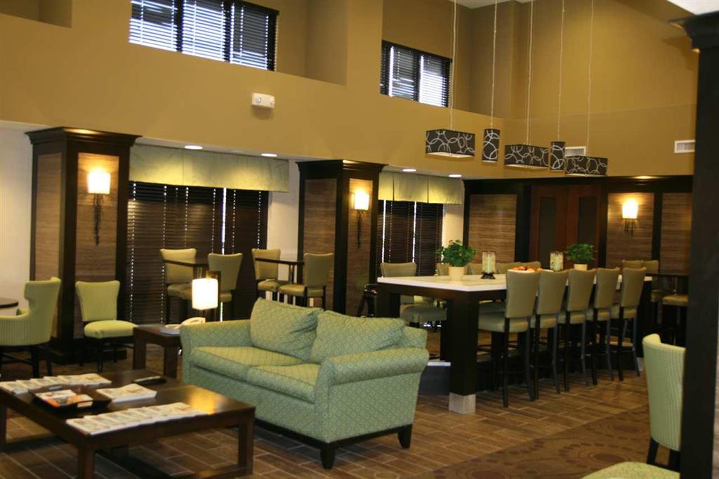 Hampton Inn & Suites Крофърдсвил Интериор снимка