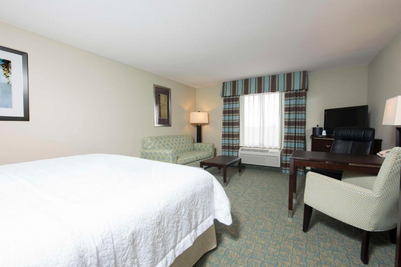 Hampton Inn & Suites Крофърдсвил Екстериор снимка