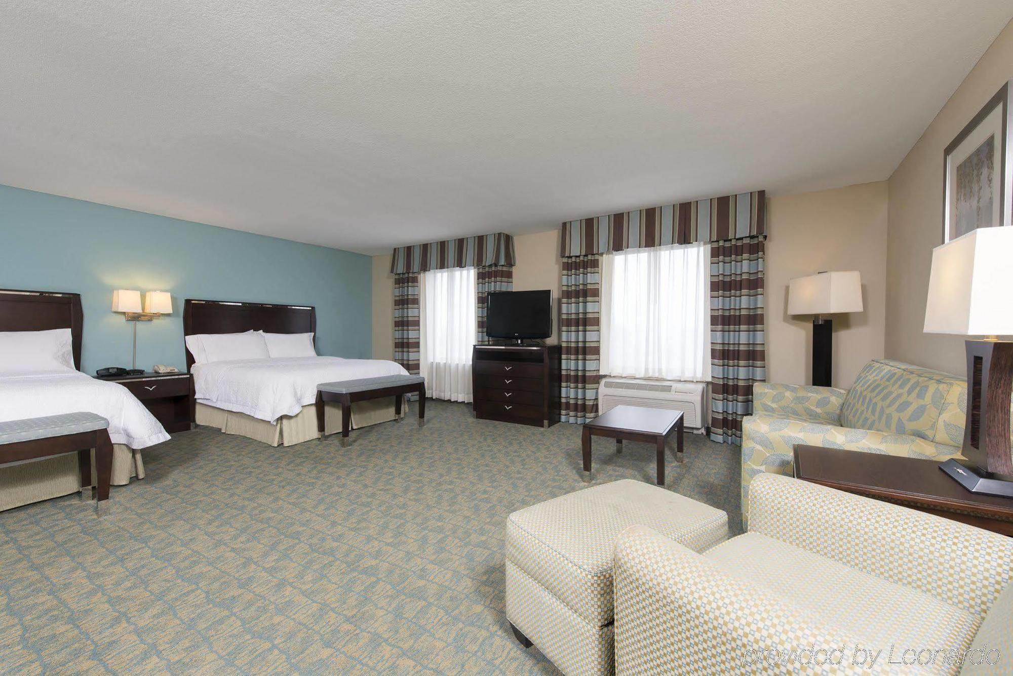 Hampton Inn & Suites Крофърдсвил Екстериор снимка