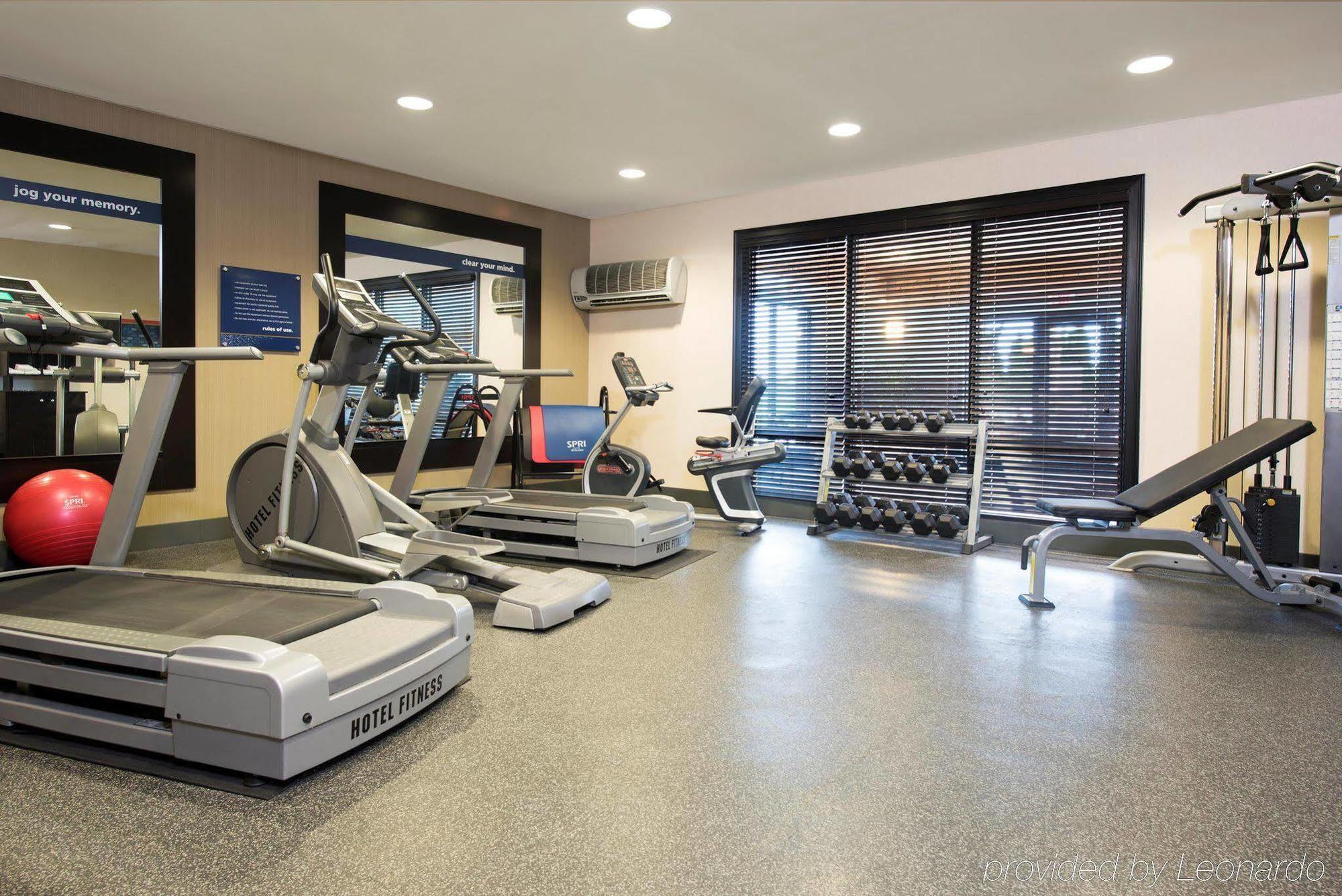 Hampton Inn & Suites Крофърдсвил Екстериор снимка
