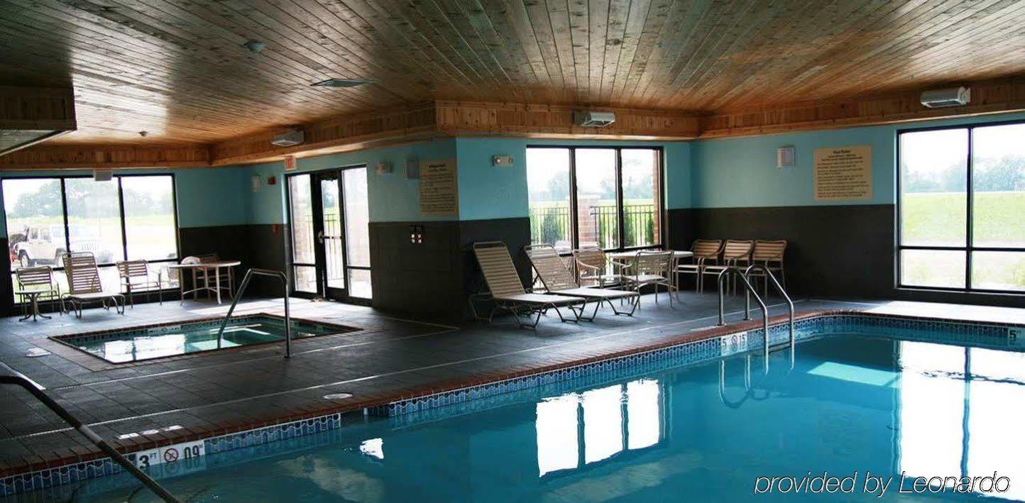 Hampton Inn & Suites Крофърдсвил Съоръжения снимка